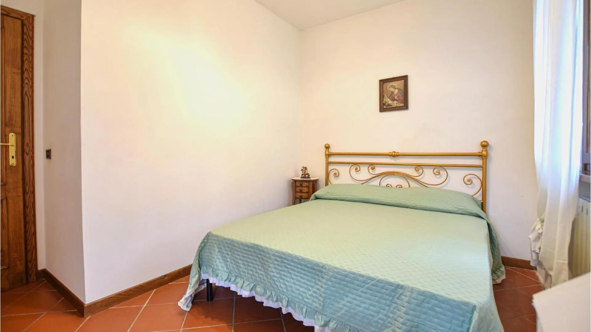 Apartamento 4 Bedroom Cozy Home In Camaiore