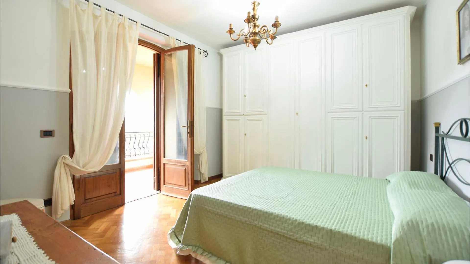 4 Bedroom Cozy Home In Camaiore Apartamento