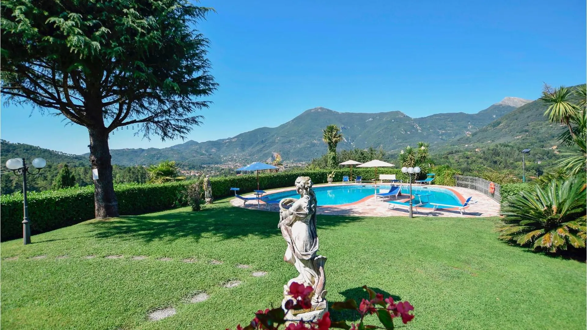 Apartamento 4 Bedroom Cozy Home In Camaiore